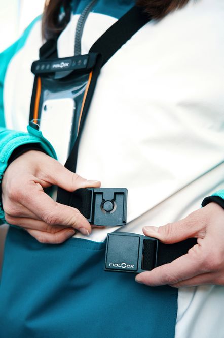 Hovedbilde Fidlock HERMETIC Brystveske til telefon